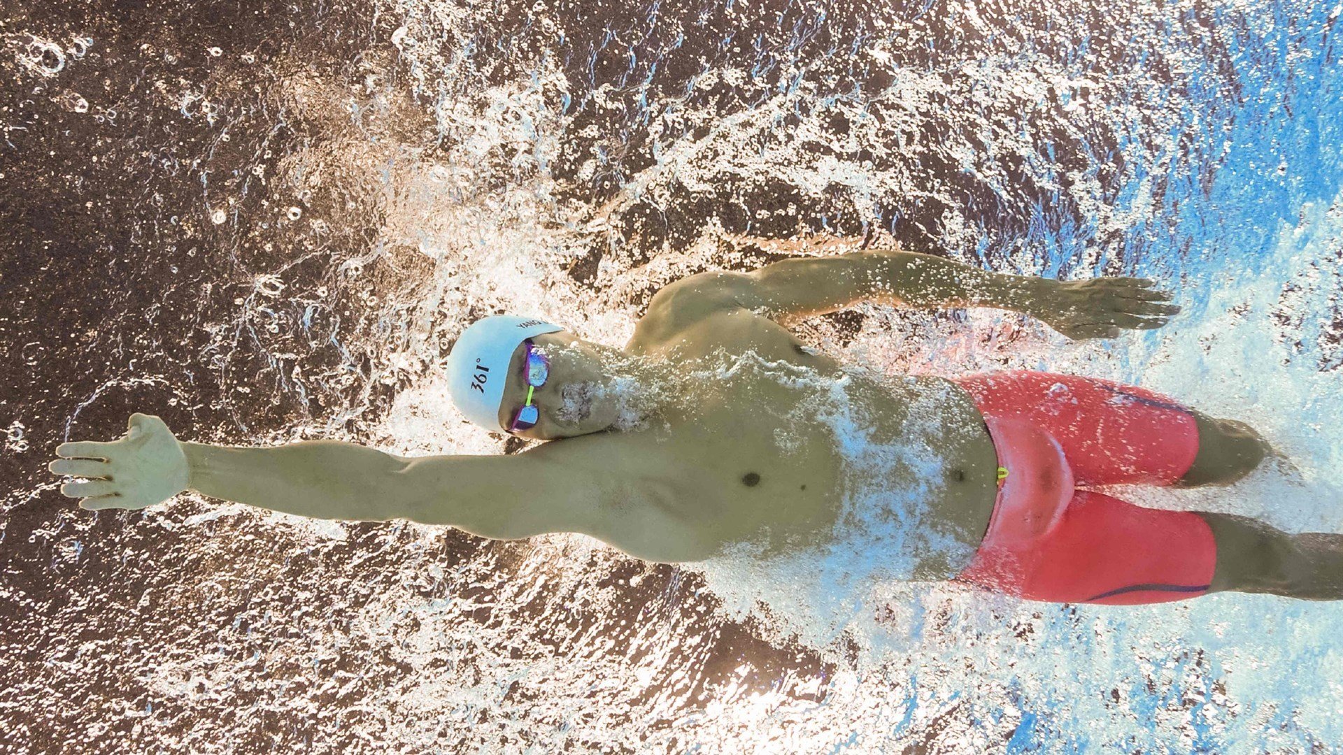 哈兰德连场破门，英超射手榜领跑者不可阻挡，哈兰德能否超越c罗