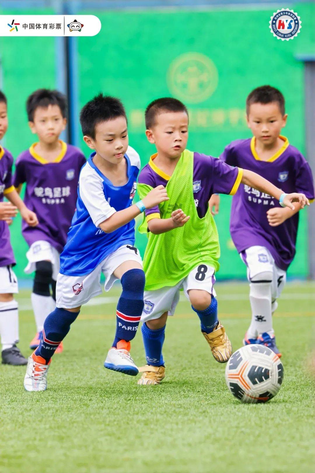 足球运动在青少年中的普及率持续提升